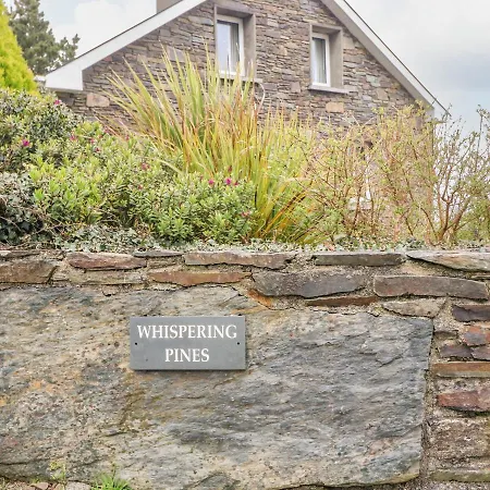Whispering Pines Holiday home *