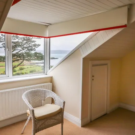 Whispering Pines Holiday home *